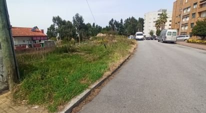 Terrain à bâtir à Ermesinde de 200 m²