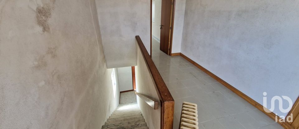 Espaço Comercial em Anha de 1 408 m²