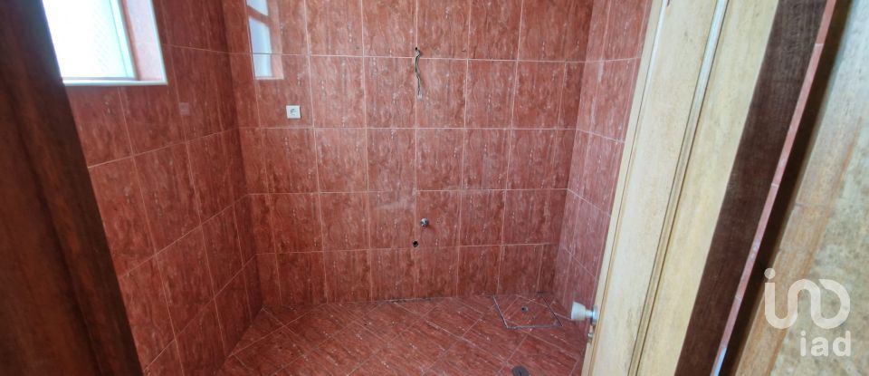 Espaço Comercial em Anha de 1 408 m²