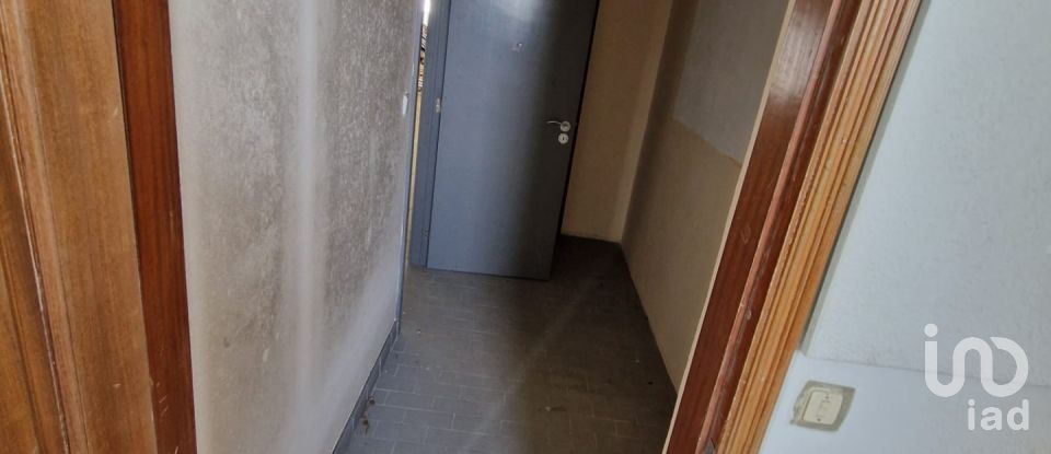 Murs commerciaux à Anha de 1 843 m²