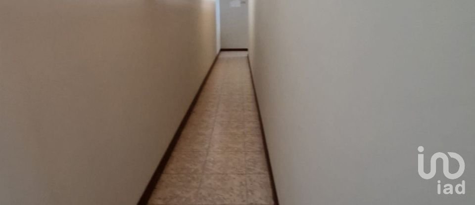 Murs commerciaux à Anha de 1 843 m²