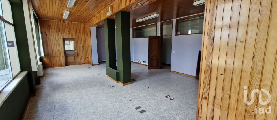 Murs commerciaux à Anha de 1 843 m²