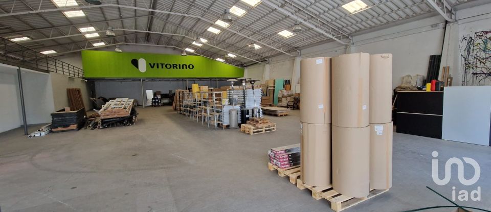 Murs commerciaux à Anha de 1 843 m²