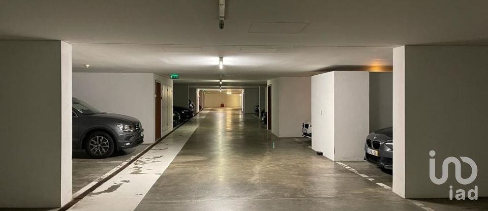 Apartment T4 in Ramalde of 182 m²