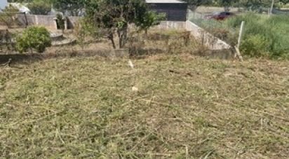 Land in Serzedo E Perosinho of 438 m²