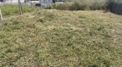 Land in Serzedo E Perosinho of 438 m²