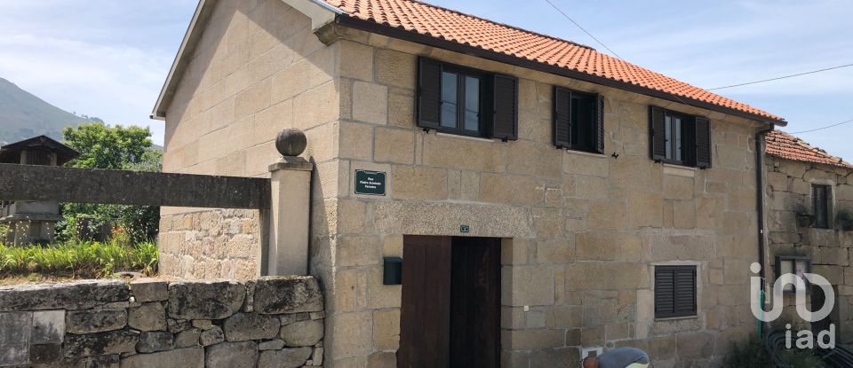 Casa de aldeia T5 em Cerva e Limões de 368 m²
