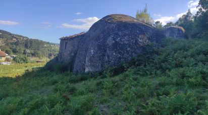 Maison T0 à Padornelo de 104 m²