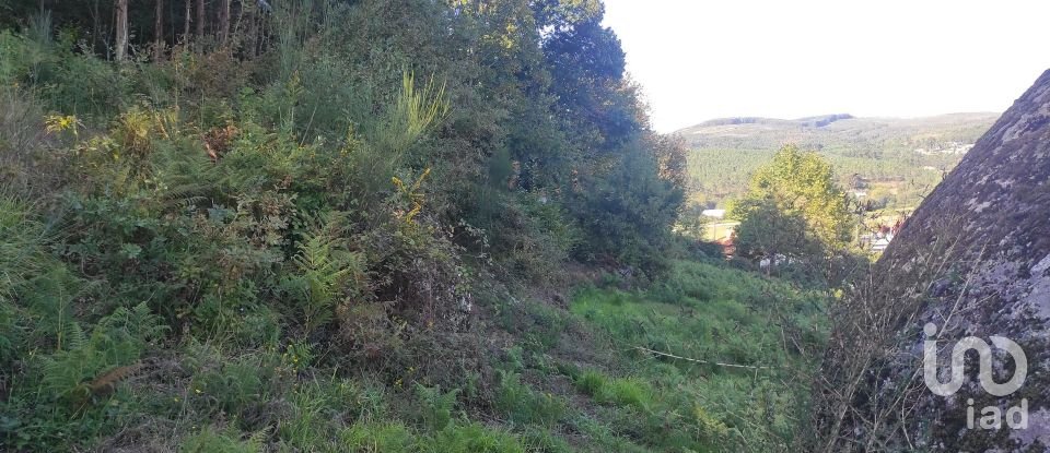 Maison T0 à Padornelo de 104 m²