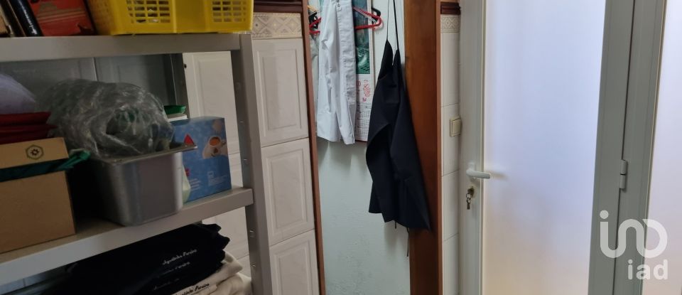 Restaurant in Silveira of 252 m²