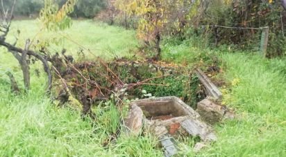 Terrain à Póvoa de Rio de Moinhos e Cafede de 1 825 m²