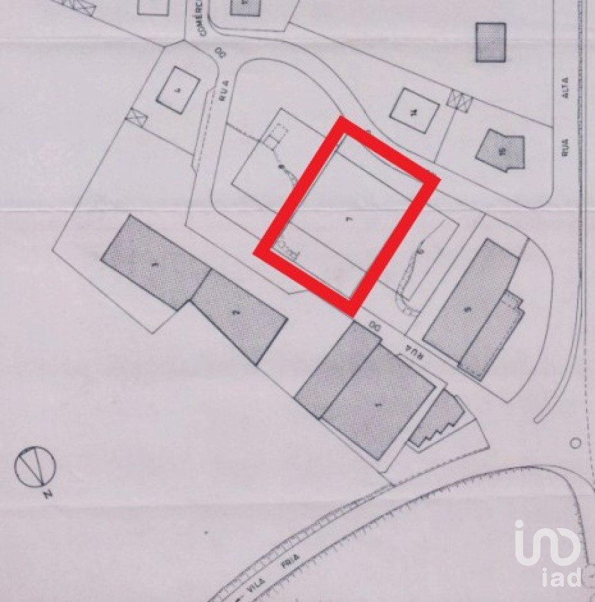 Terrain à Anha de 1 445 m²