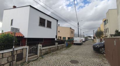 Terrain à Baguim do Monte (Rio Tinto) de 210 m²