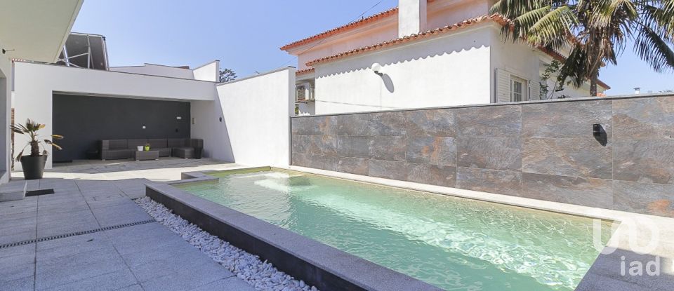 Casa / Villa T7 em Costa da Caparica de 380 m²