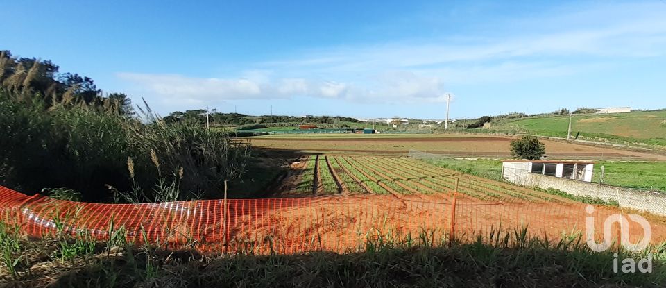 Building land in A dos Cunhados e Maceira of 18,640 m²