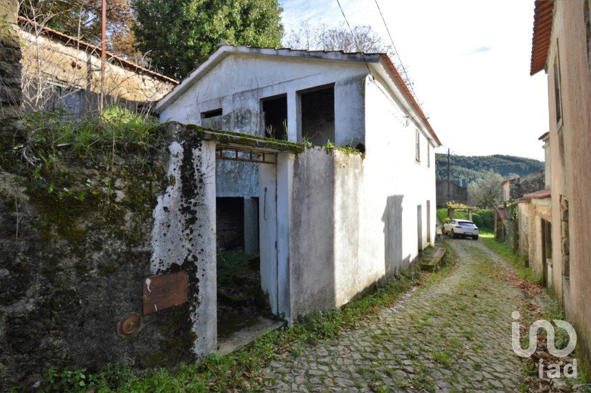 Moradia T2 em Espinhal de 50 m²