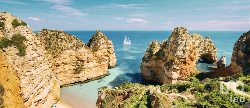 Apartment T2 in Lagoa e Carvoeiro of 105 m²