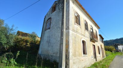House T2 in Vila Nova of 188 m²