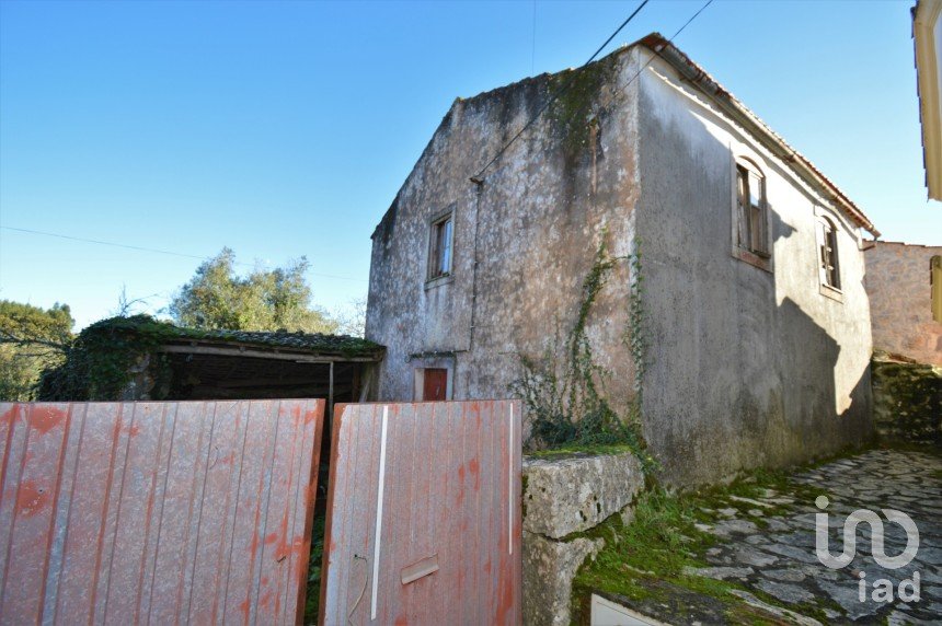 House T3 in Degracias e Pombalinho of 184 m²