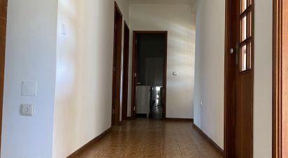 Apartamento T3 em Santa Maria da Feira, Travanca, Sanfins e Espargo de 152 m²