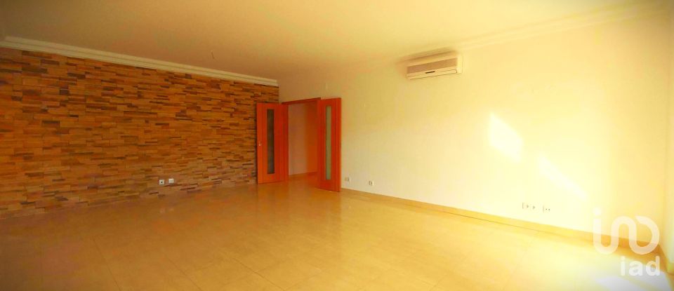 Apartment T3 in São Gonçalo De Lagos of 188 m²