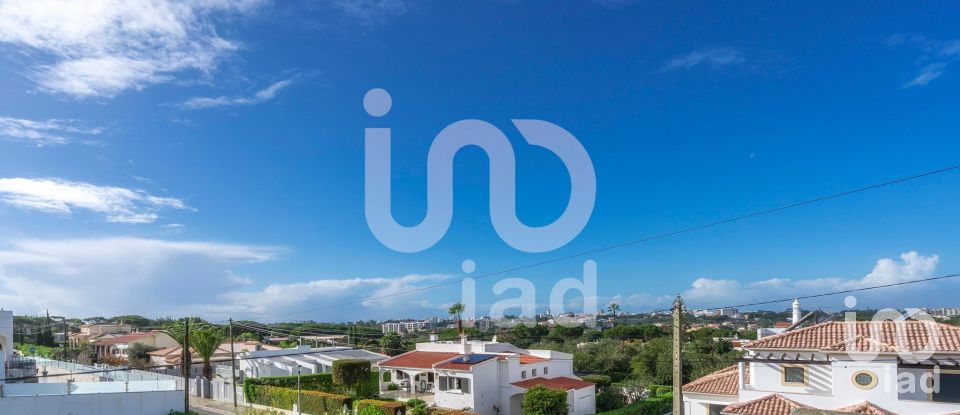 House T3 in Quarteira of 158 m²