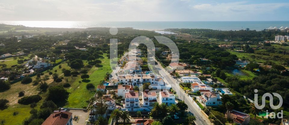 House T3 in Quarteira of 158 m²