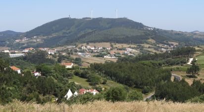 Land in Igreja Nova e Cheleiros of 10,949 m²