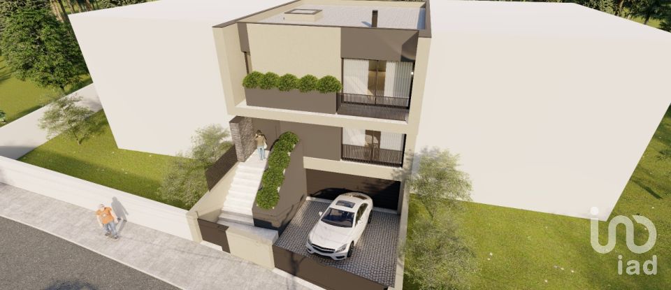 Casa / Villa T3 em Arcozelo de 208 m²