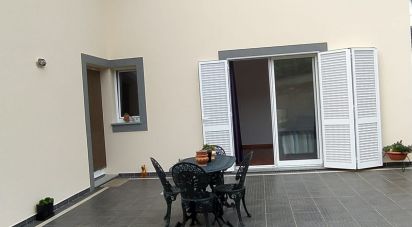 House T5 in Calheta of 266 m²