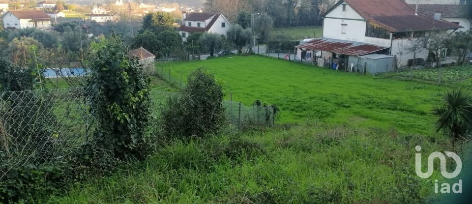 Land in Refóios do Lima of 1,217 m²