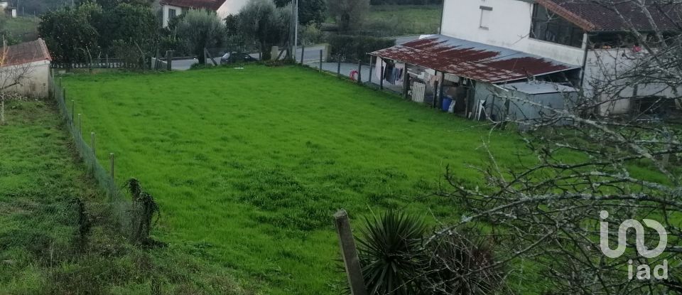 Terreno em Refóios do Lima de 1 217 m²