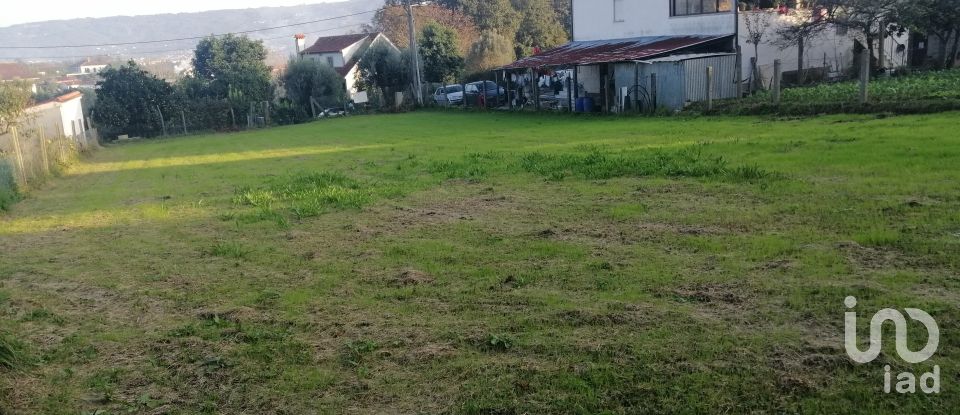 Land in Refóios do Lima of 1,217 m²