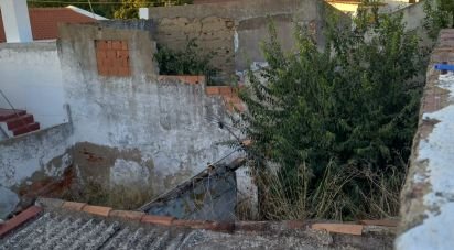 Terrain à Cuba de 82 m²