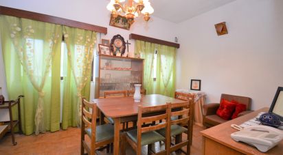 Maison T3 à São Miguel, Santa Eufémia e Rabaçal de 240 m²