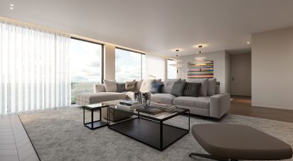 Apartment T4 in Lordelo Do Ouro E Massarelos of 215 m²