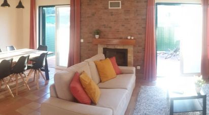 Maison T4 à Paderne de 148 m²