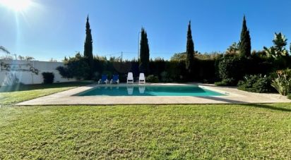 Maison T4 à Porches de 497 m²