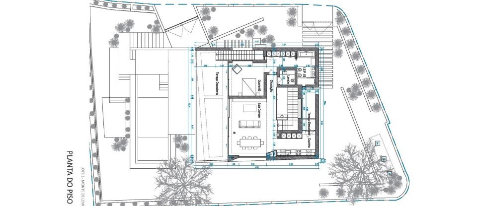 Casa / Villa T3 em Luz de 245 m²