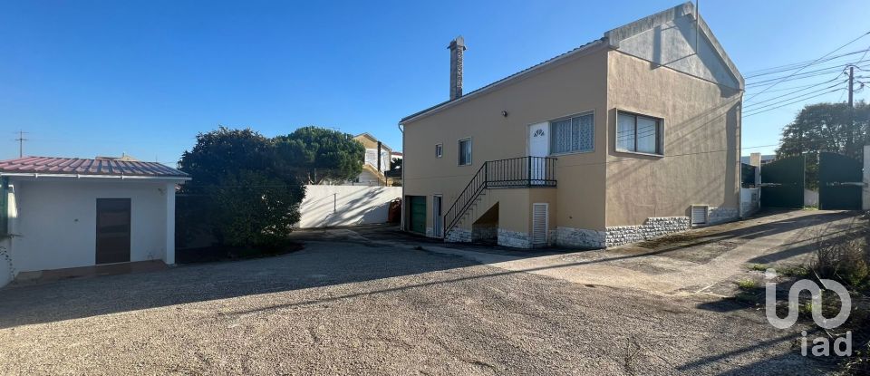 House T2 in Sesimbra (Castelo) of 127 m²