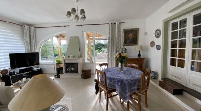 Maison T4 à Luz de Tavira e Santo Estêvão de 226 m²