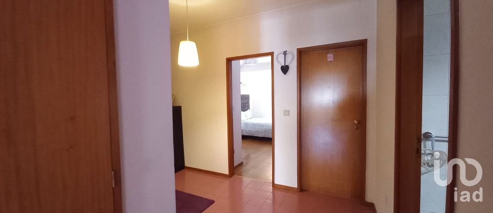 Apartment T3 in Barcelos, Vila Boa e Vila Frescainha (São Martinho e São Pedro) of 132 m²