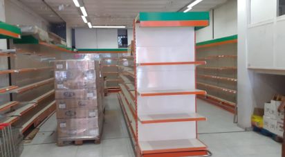 Boutique/Local commercial à Campanhã de 111 m²