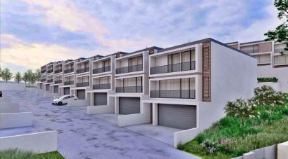 Maison T3 à Gondomar (São Cosme), Valbom e Jovim de 233 m²