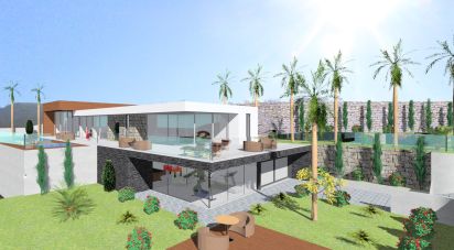 House T3 in Prazeres of 965 m²