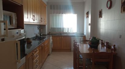 Appartement T2 à Quarteira de 82 m²