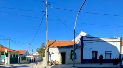 Maison T2 à Azeitão (São Lourenço e São Simão) de 61 m²