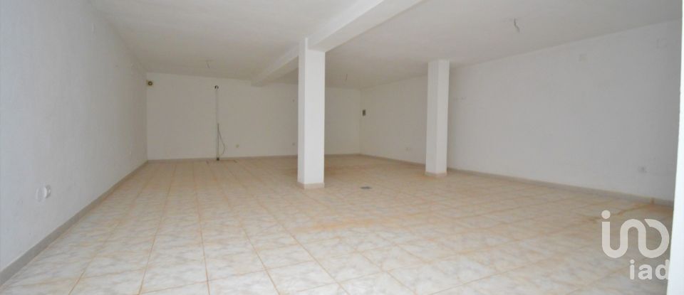 Murs commerciaux à Avelar de 157 m²