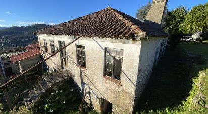 Village house T3 in Vale of 229 m²