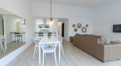 Apartment T2 in Arroios of 115 m²